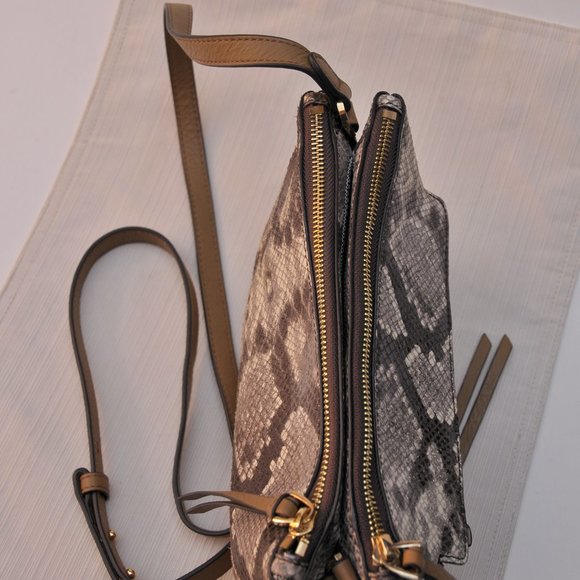 Vince Camuto Leather Crossbody Purse - Picture 2 of 5